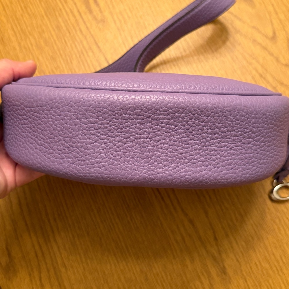 Coach Lilac Leather Shoulder Bag - Picture 3 of 5